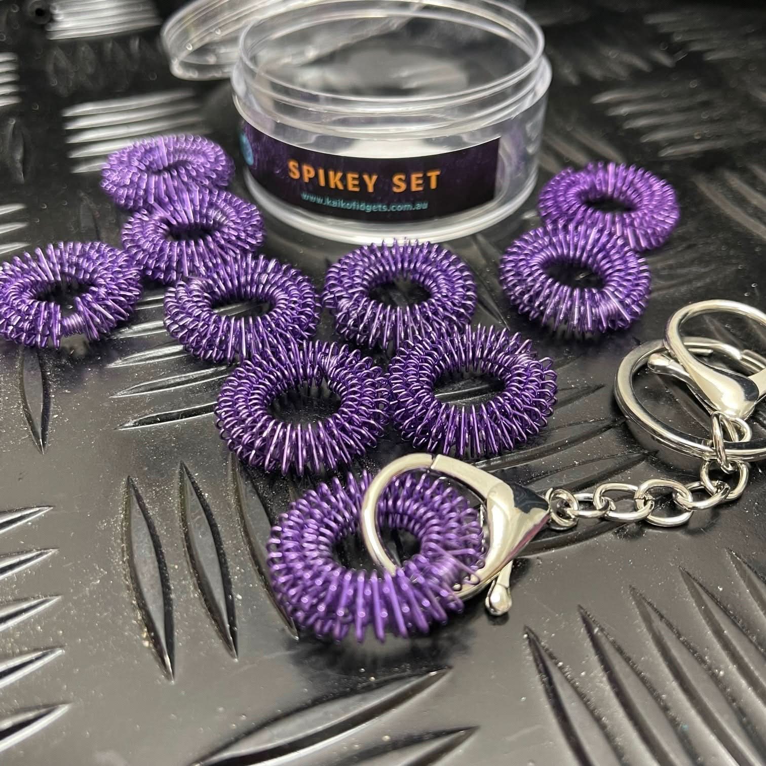 Finger Spikey Set of 10 - includes Fidget Keyring - Image 12
