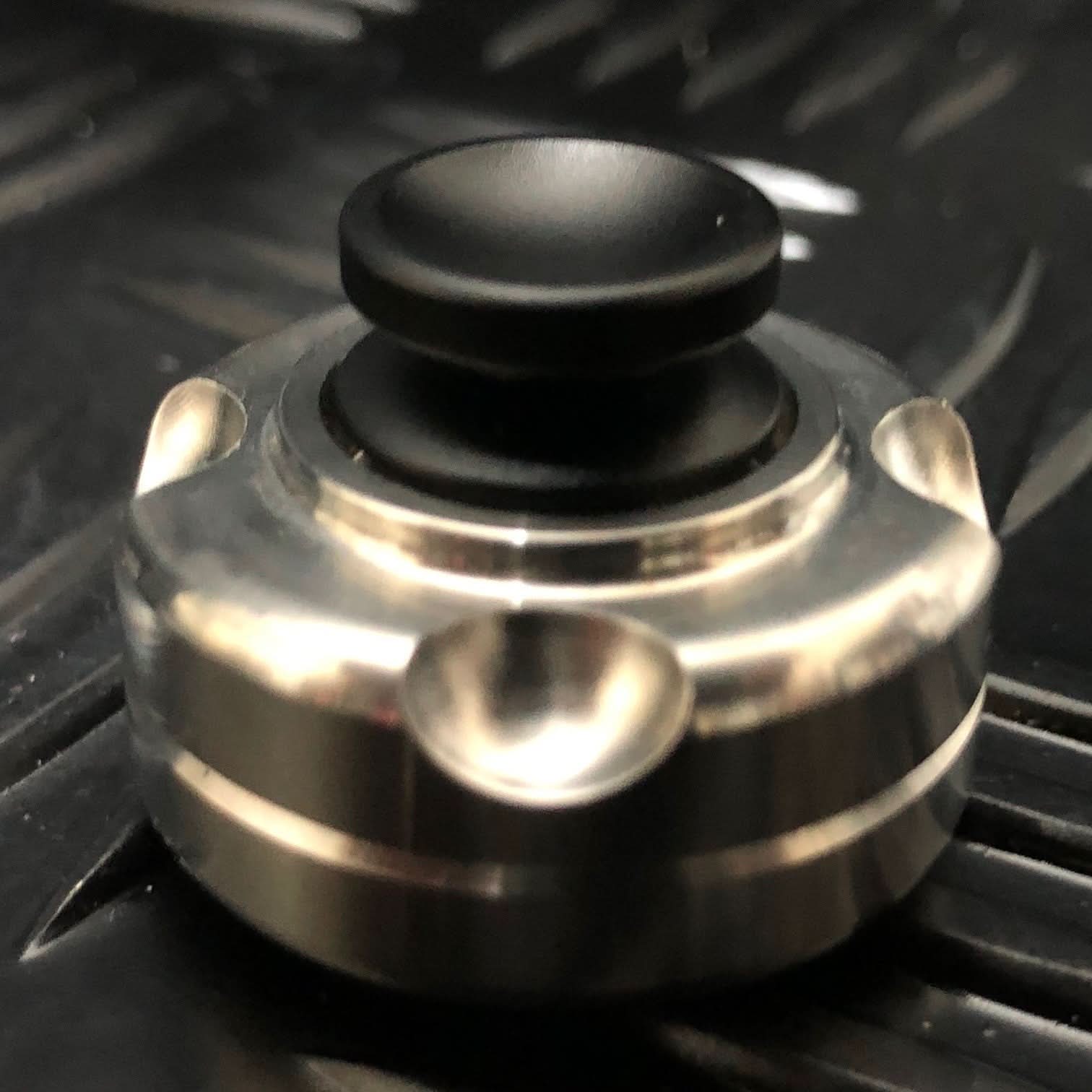 Magnetic Vibe Spinner - Image 6