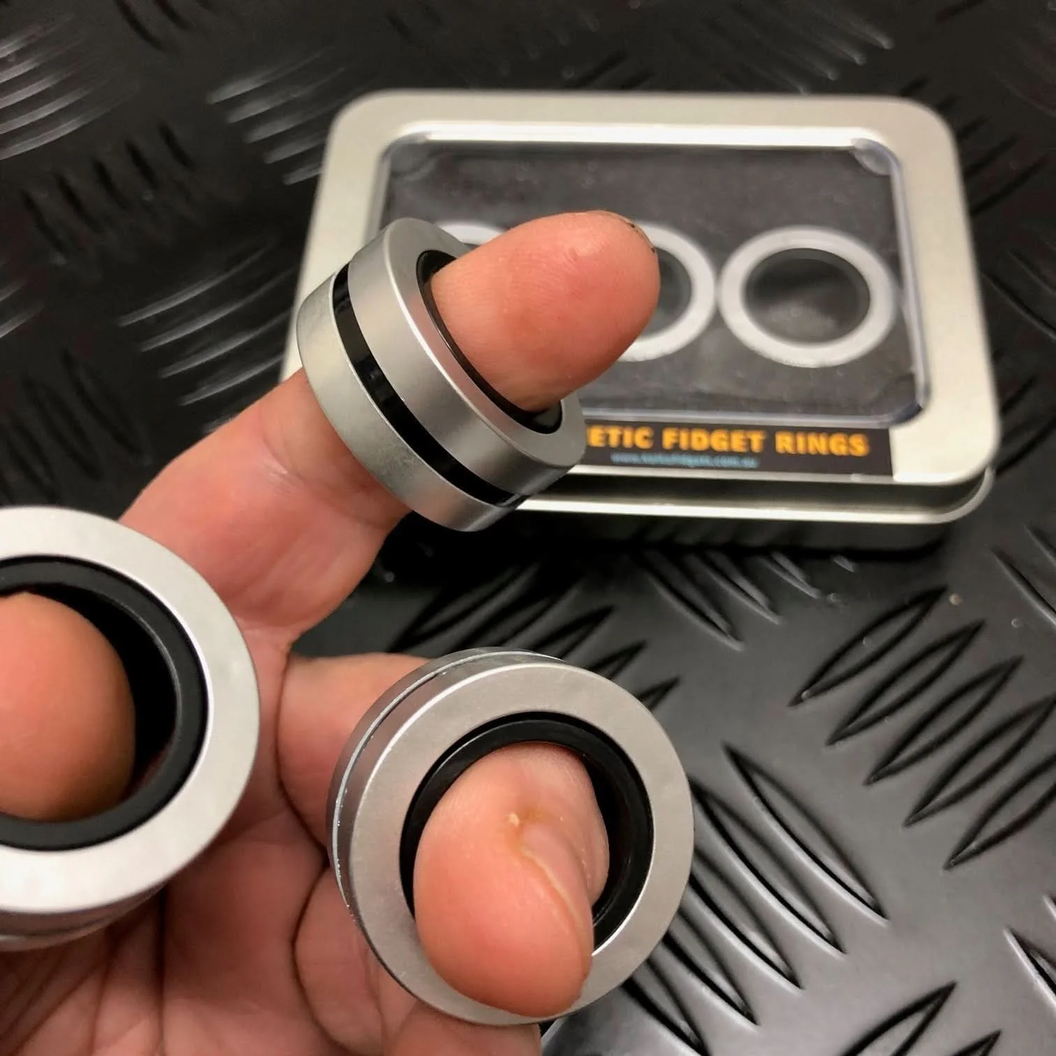 Original Magnetic Fidget Rings - Sliver Colour Plastic - Image 14